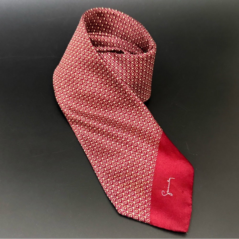 Vintage GIVENCHY Gentlemen Paris Burgundy Printed All Silk Men’s Necktie